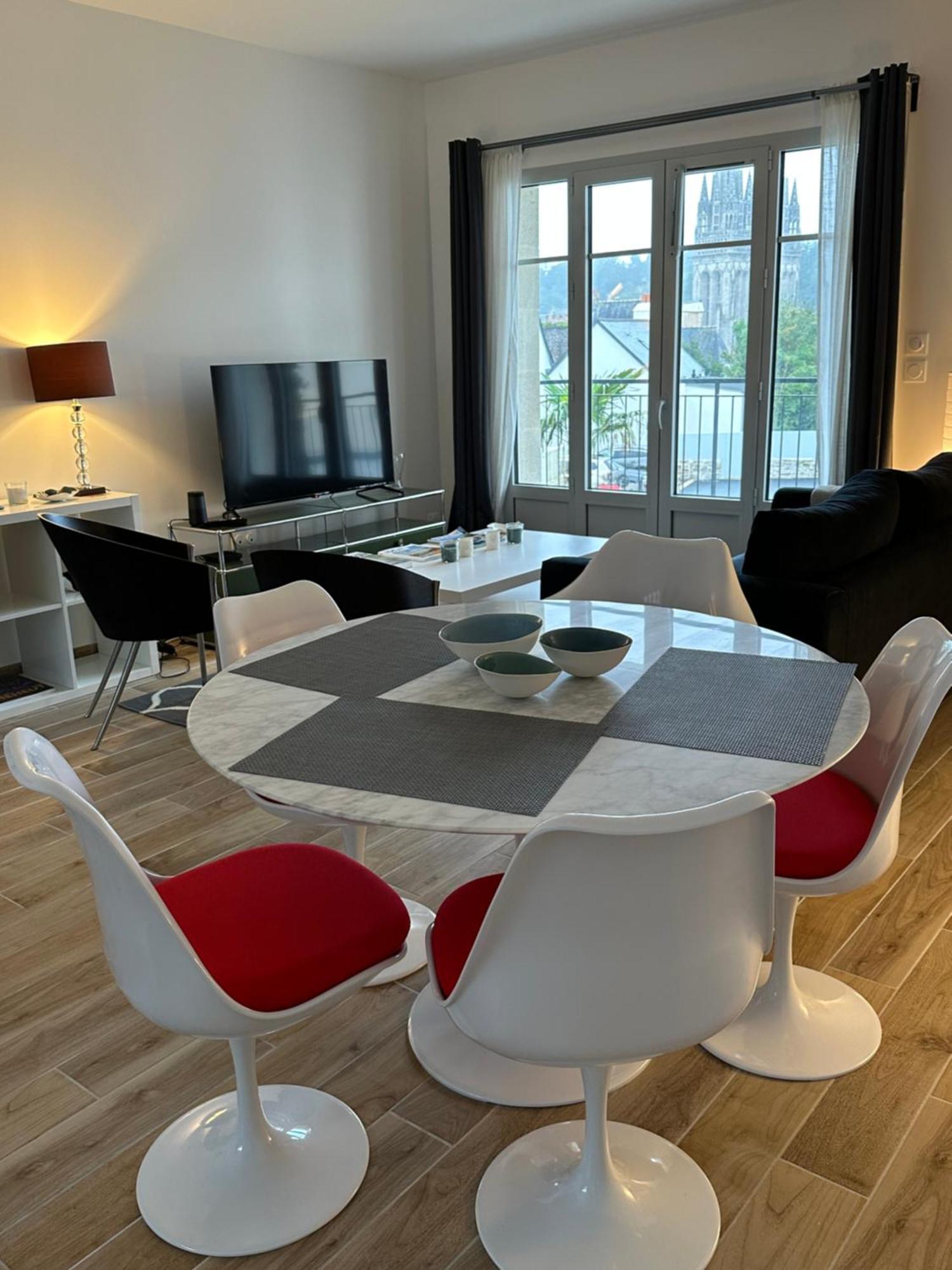 Appartement Design X - Hyper Centre - Parking Prive - カンペール エクステリア 写真
